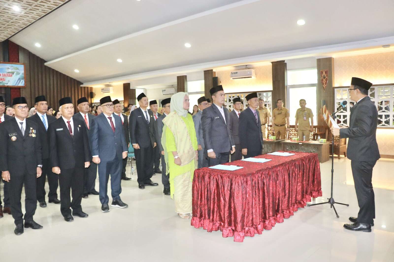 Bupati Rinto Wardana Lantik 16 Pejabat Eselon II dan 1 Eselon III, Tegaskan Penerapan Sistem Merit