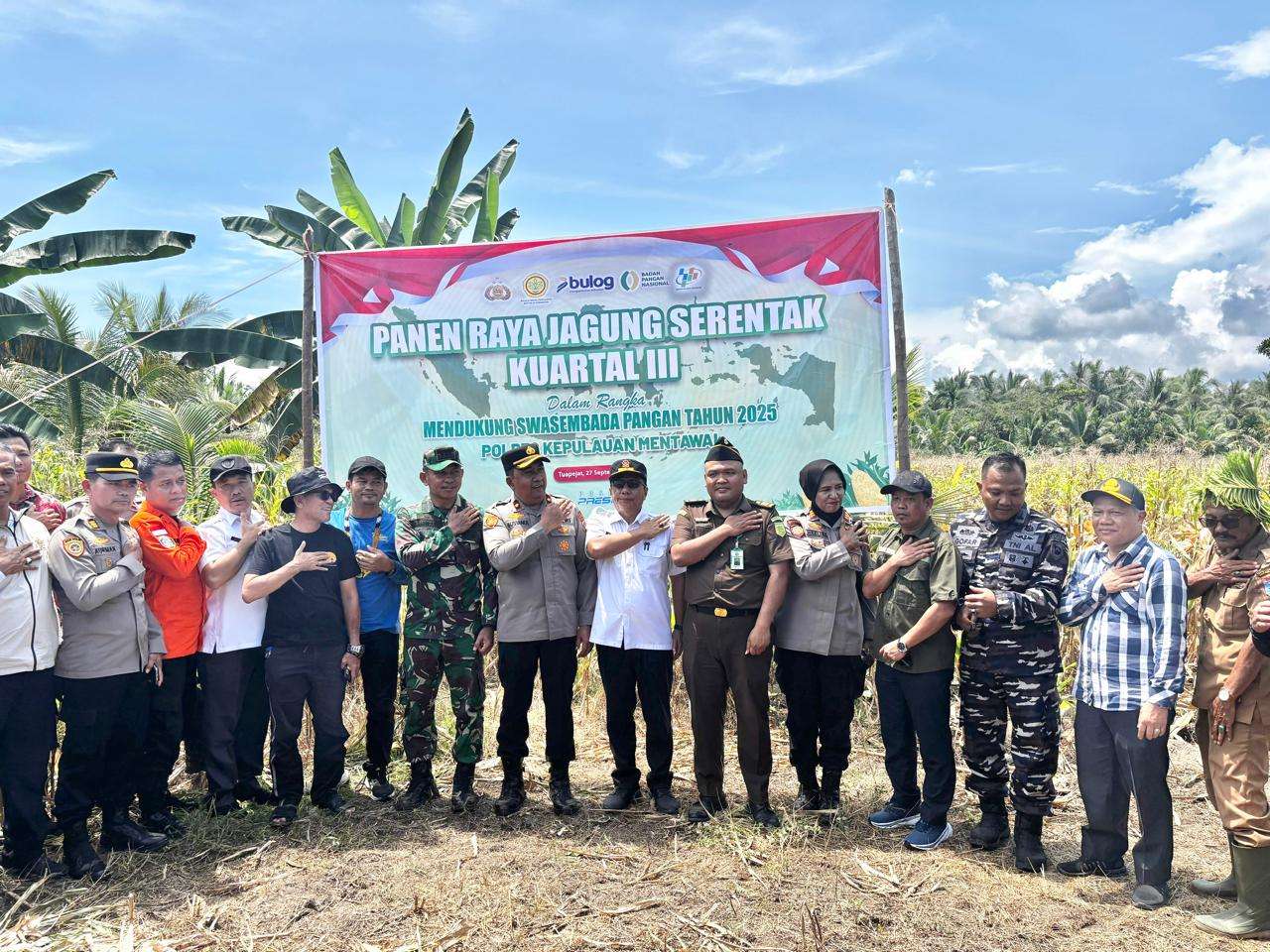 Sekda Mentawai Wakili Bupati dalam Panen Raya Jagung Serentak Kuartal III, Dukung Swasembada Pangan 2025