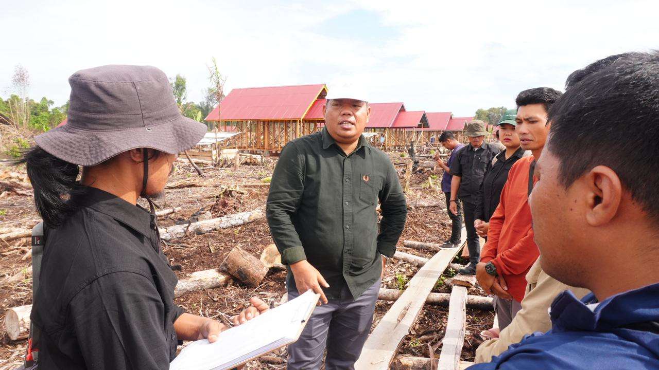 Wakil Bupati Kepulauan Mentawai Jakop Saguruk Monitoring Pembangunan Jalan, Jembatan dan Perumahan di Empat Kecamatan