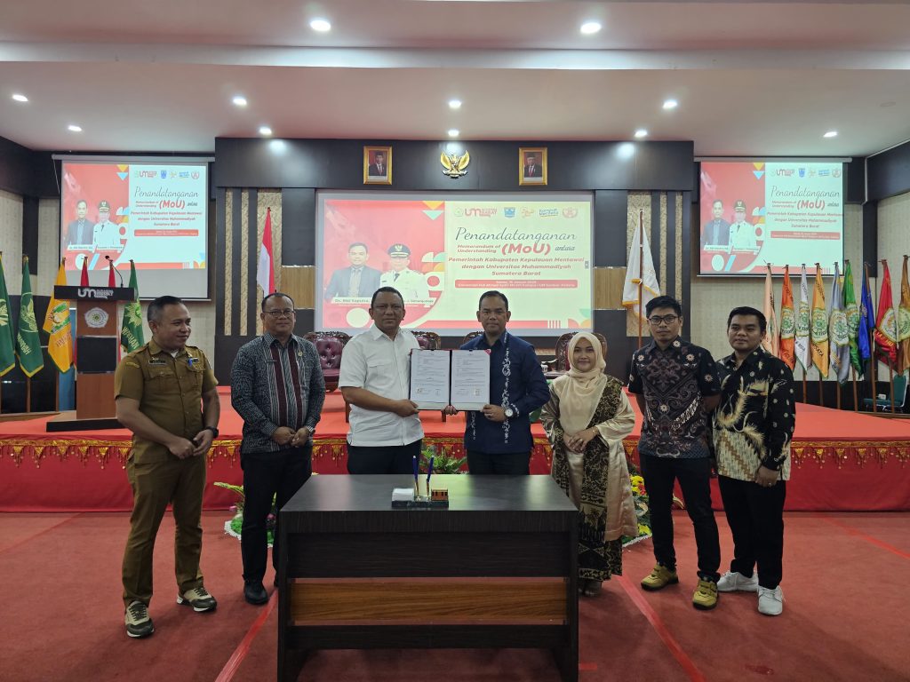 Penandatangan Kesepakatan Bersama Antara Pemerintah Kabupaten Kepulauan Mentawai Dengan Universitas Muhammadiyah Sumbar
